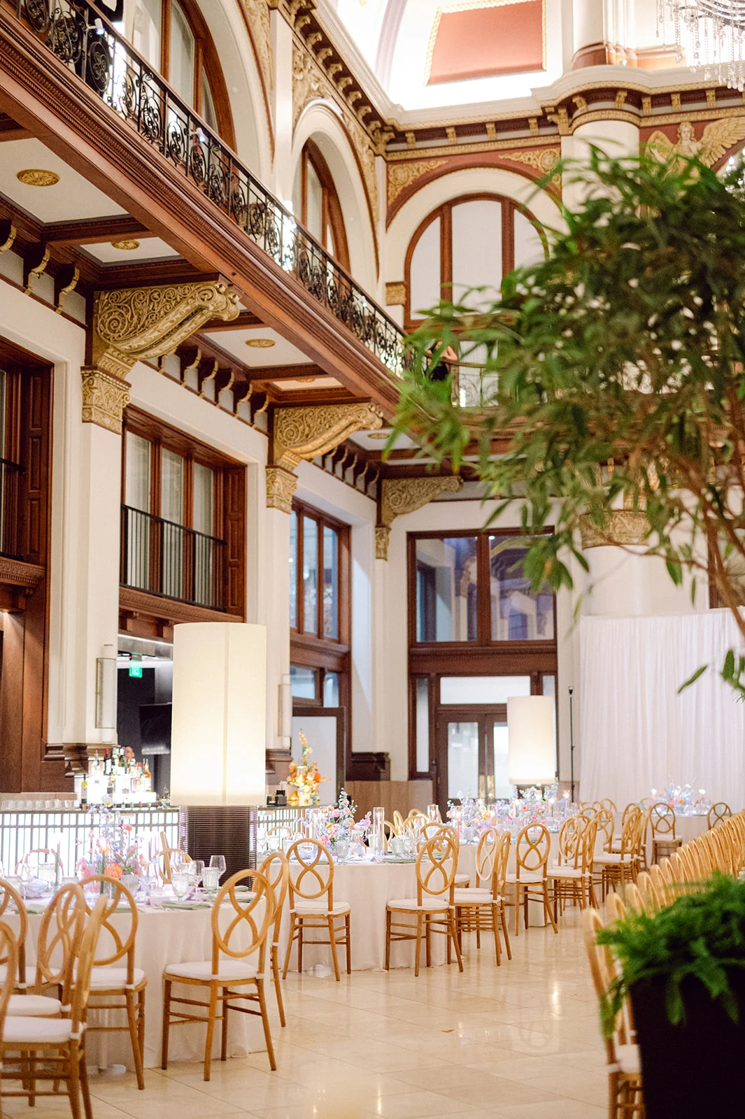 Union Station Hotel Wedding reception in Nashville, TN with formal tablescapes.