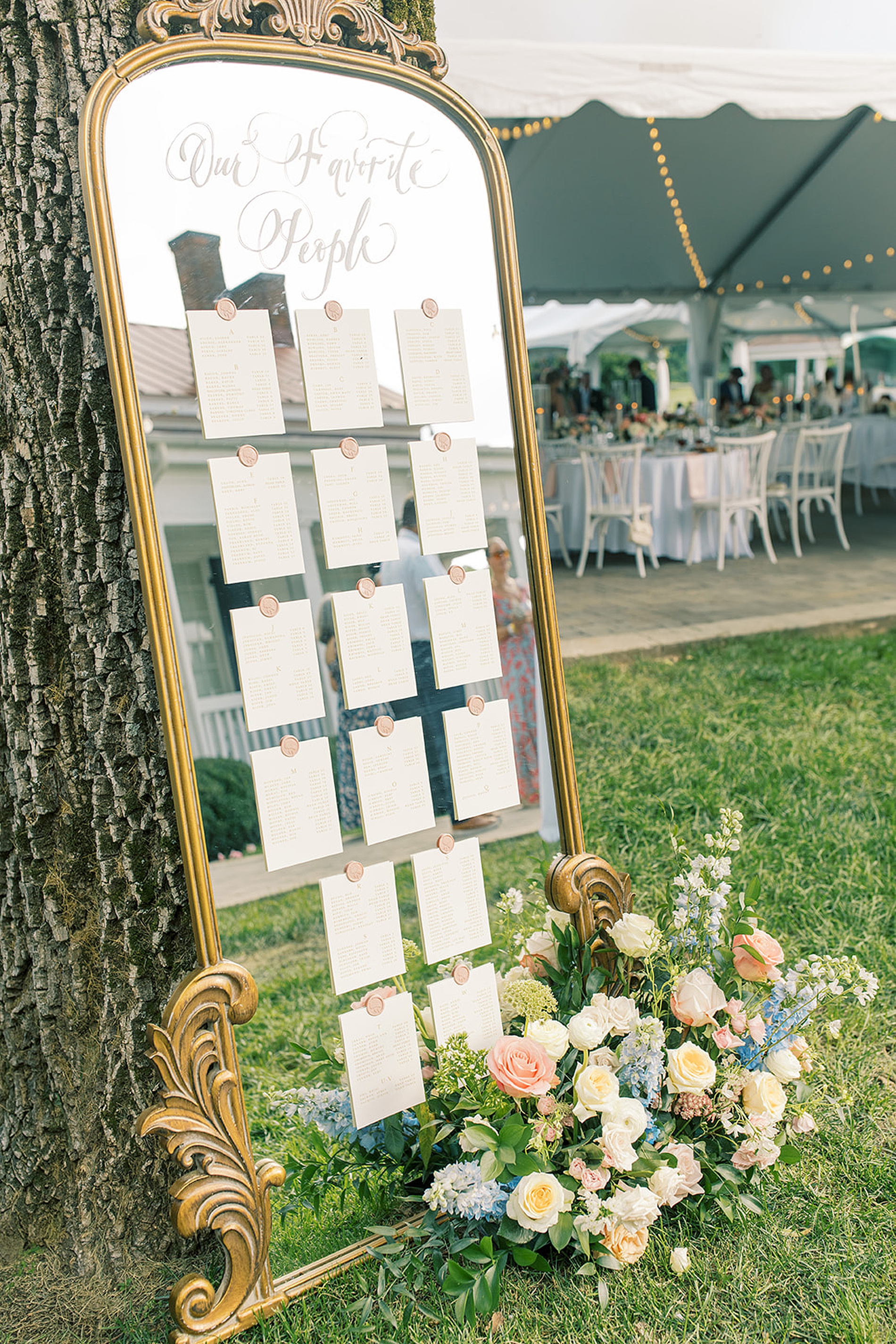 Classic Gold Wedding Details | Romantic Garden Wedding at Ravenswood Mansion