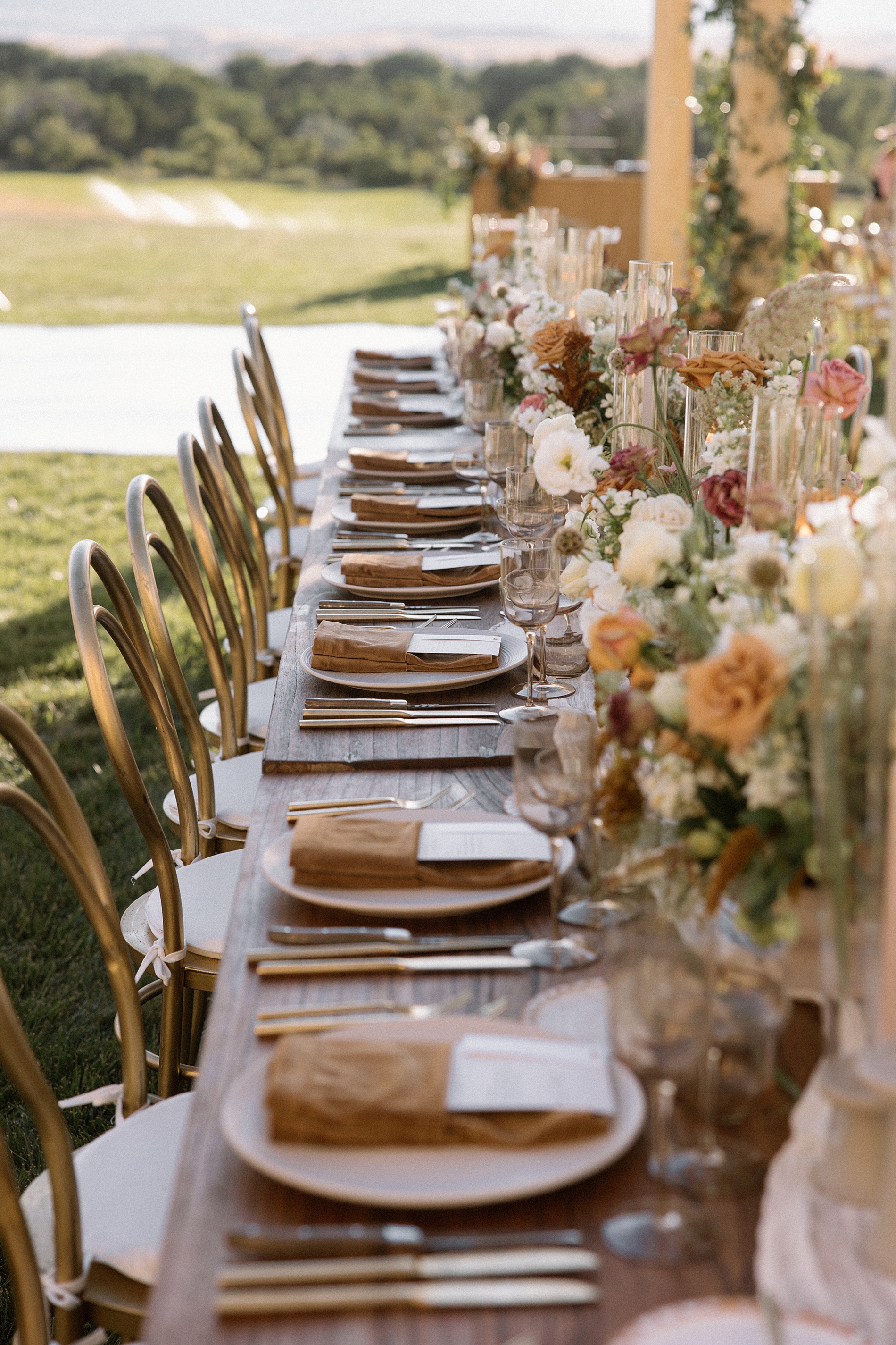 elegant tablescape and place settings from Western-Inspired Wyoming Ranch Wedding in Sheridan, WY