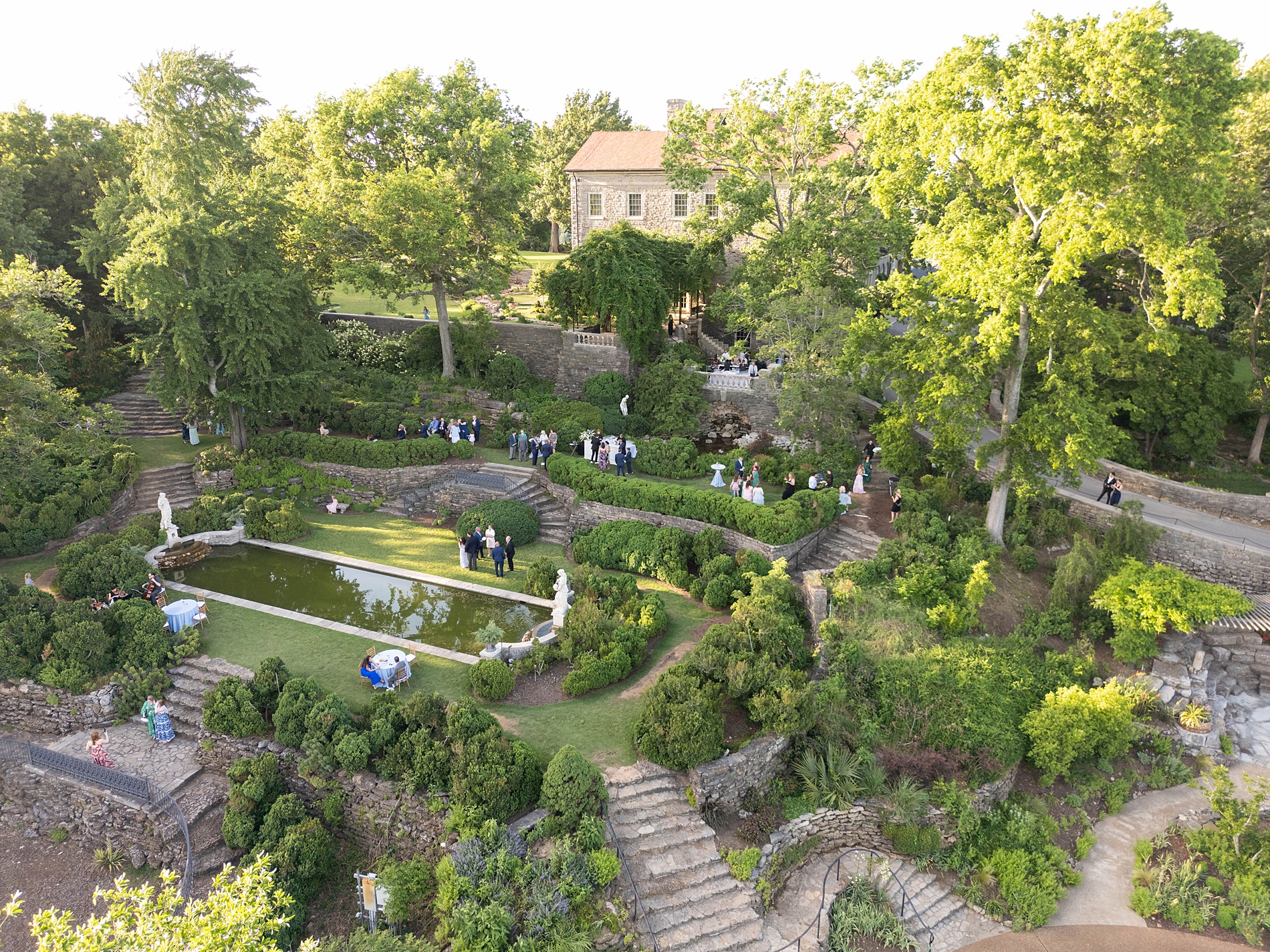 Elegant Spring Wedding at Cheekwood Estate in Nashville 
