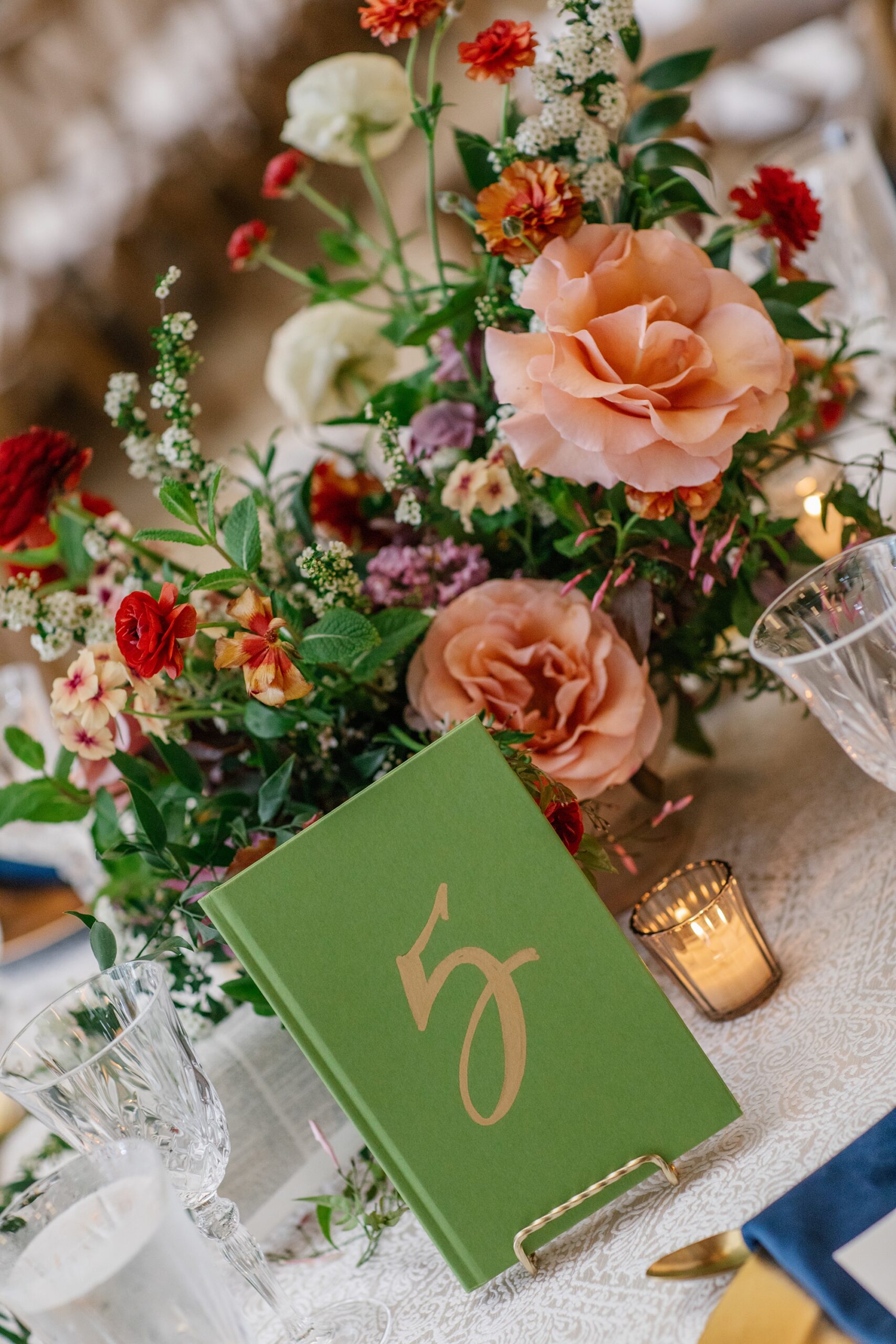 Vintage Wedding Details at Union Station Hotel in Nashville