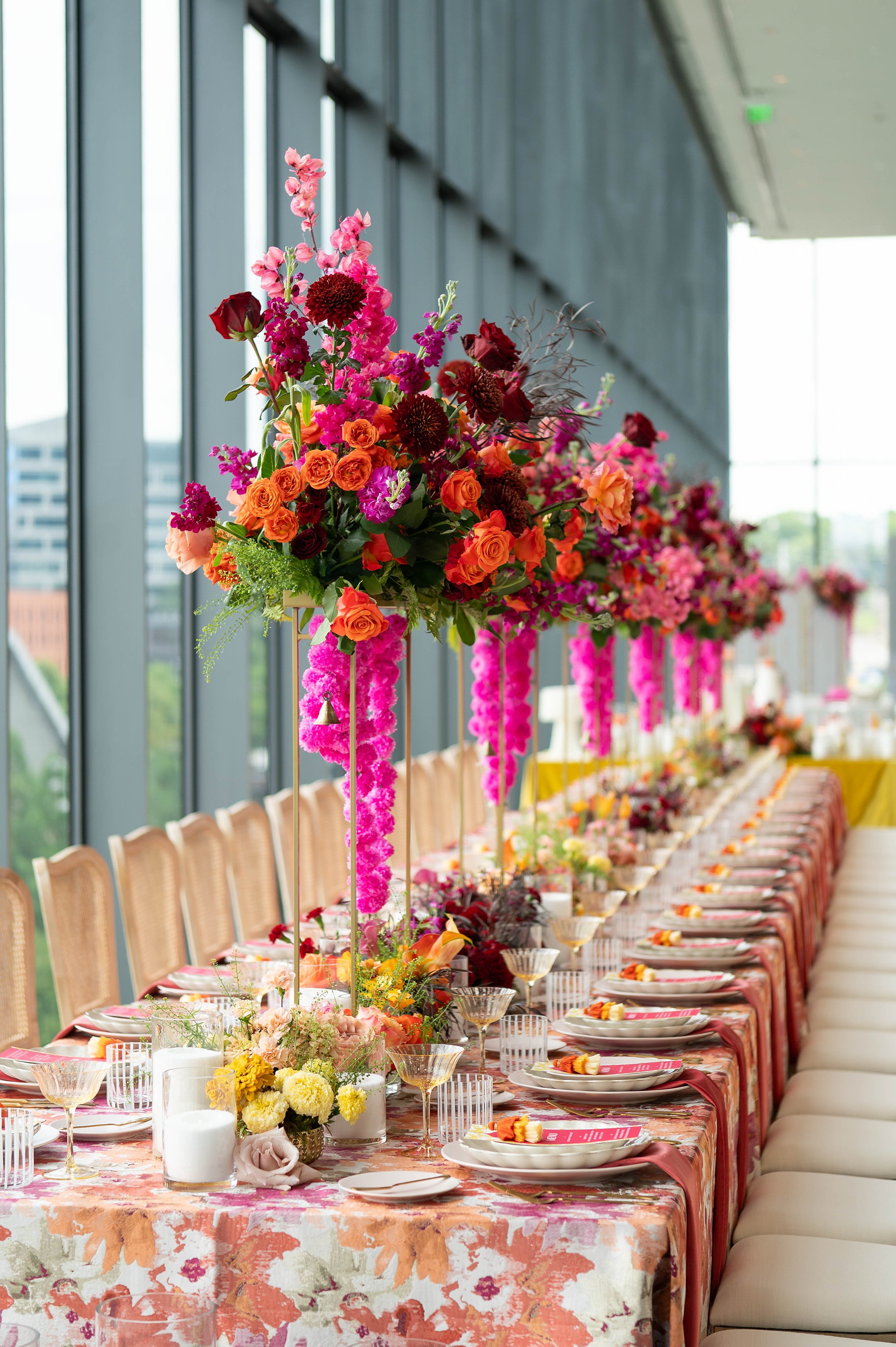 Luxury Wedding at Four Seasons Nashville | Vibrant Hindu Wedding