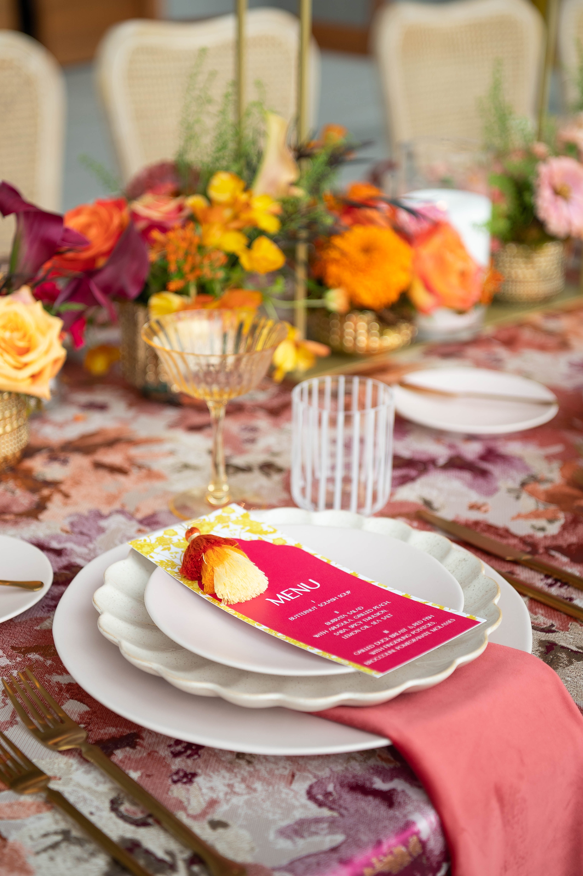 elegant and colorful tablescape at Four Seasons wedding in Nashville
