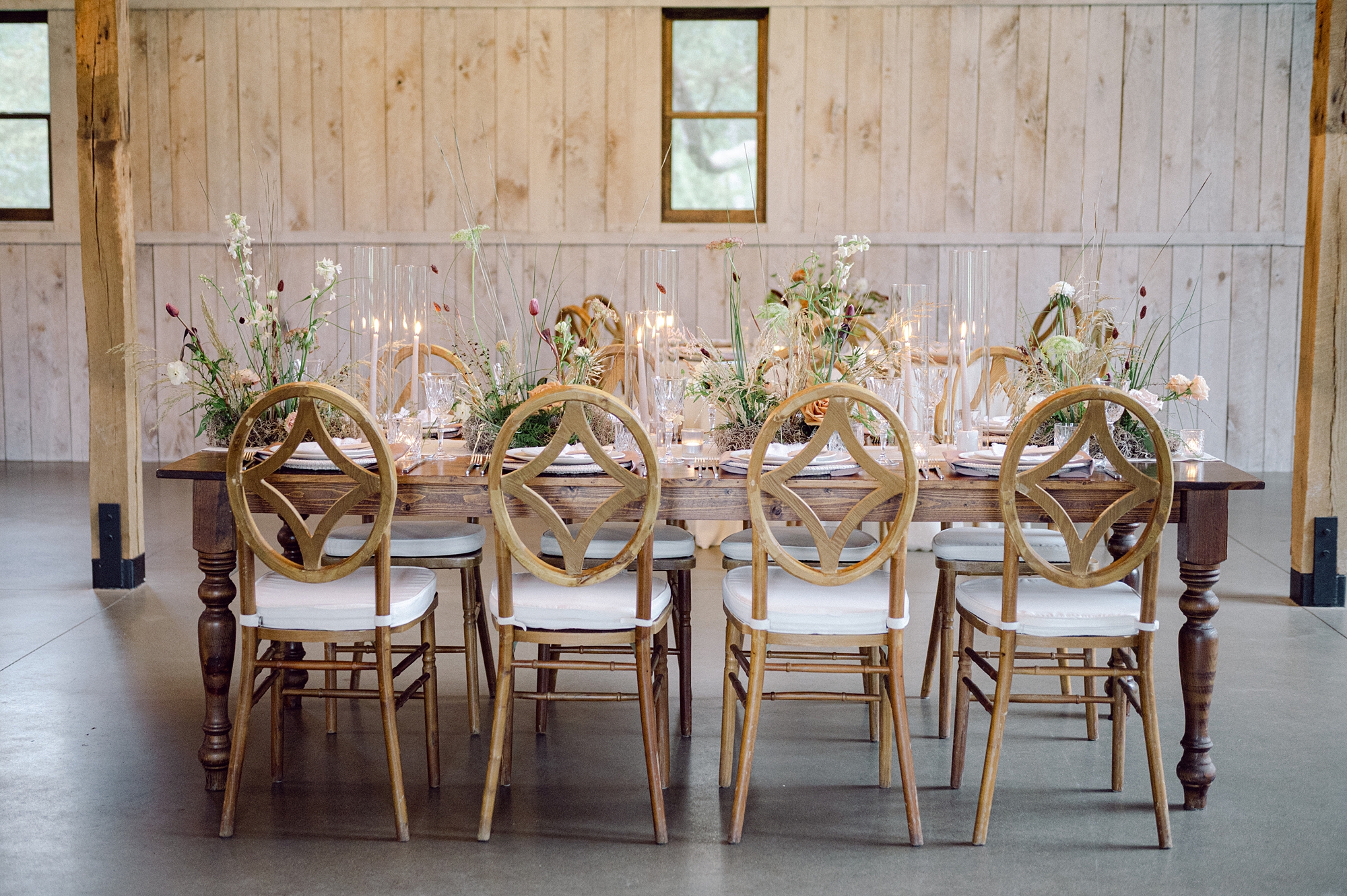 Elegant tablescape with fabric menus 