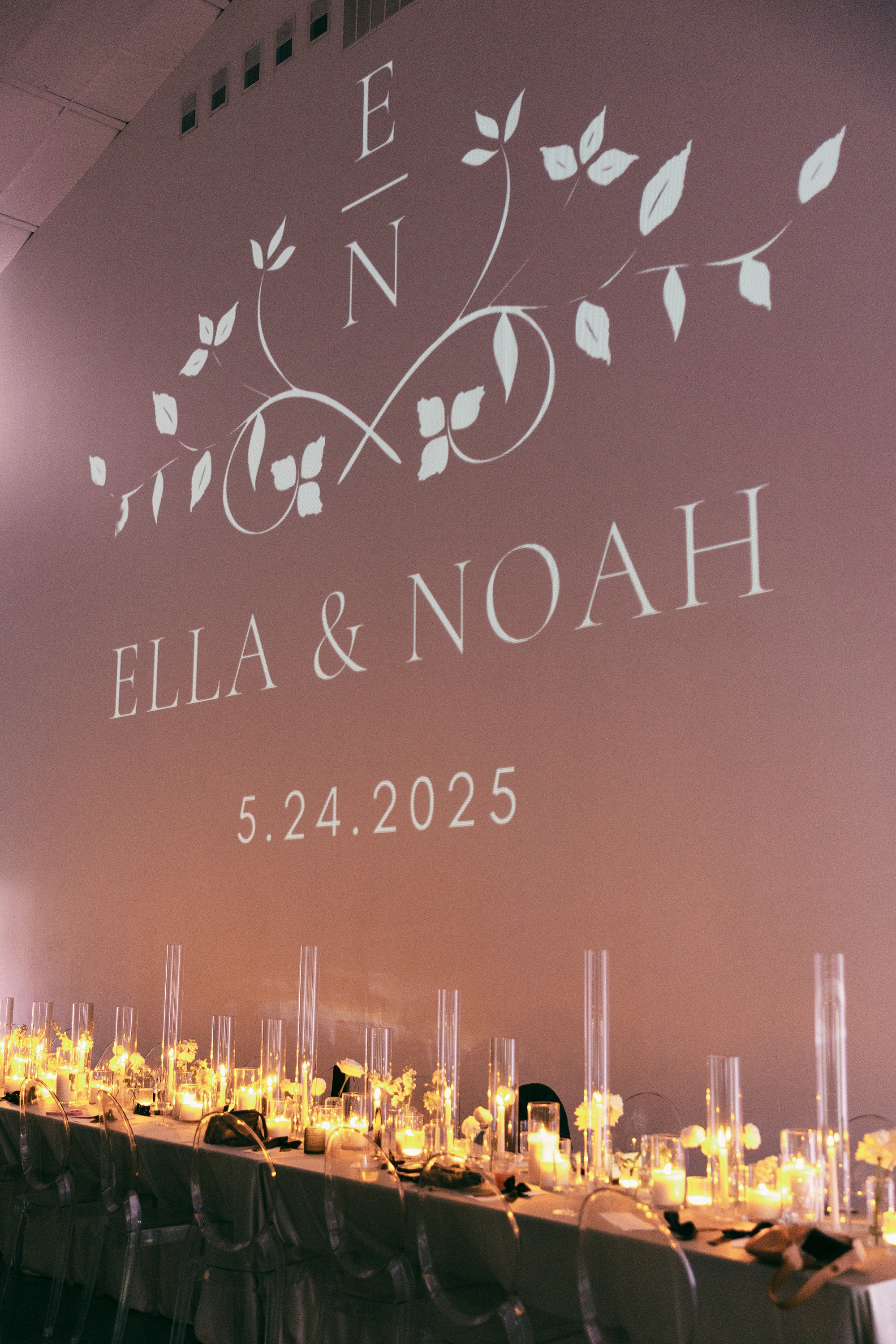 Modern Black-and-White Details with elevated southern elegance 