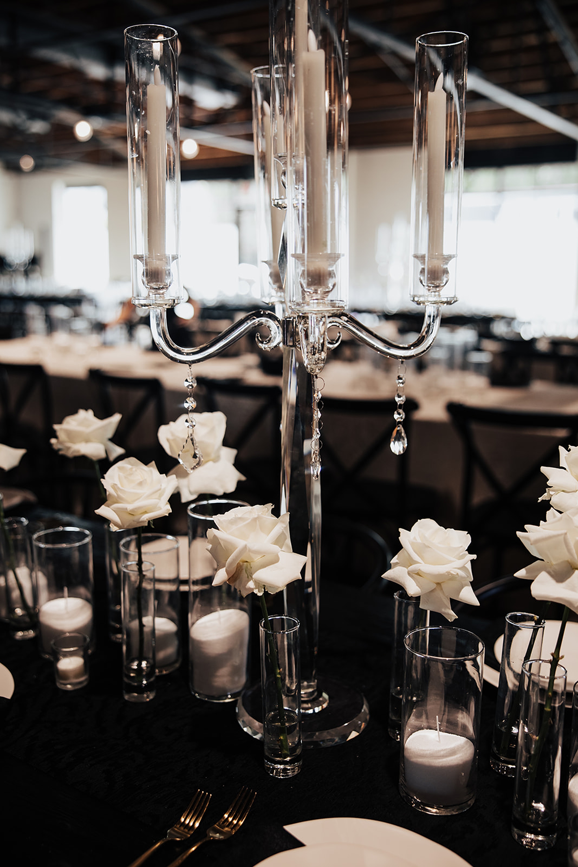 elegant tablescape at Nashville wedding 