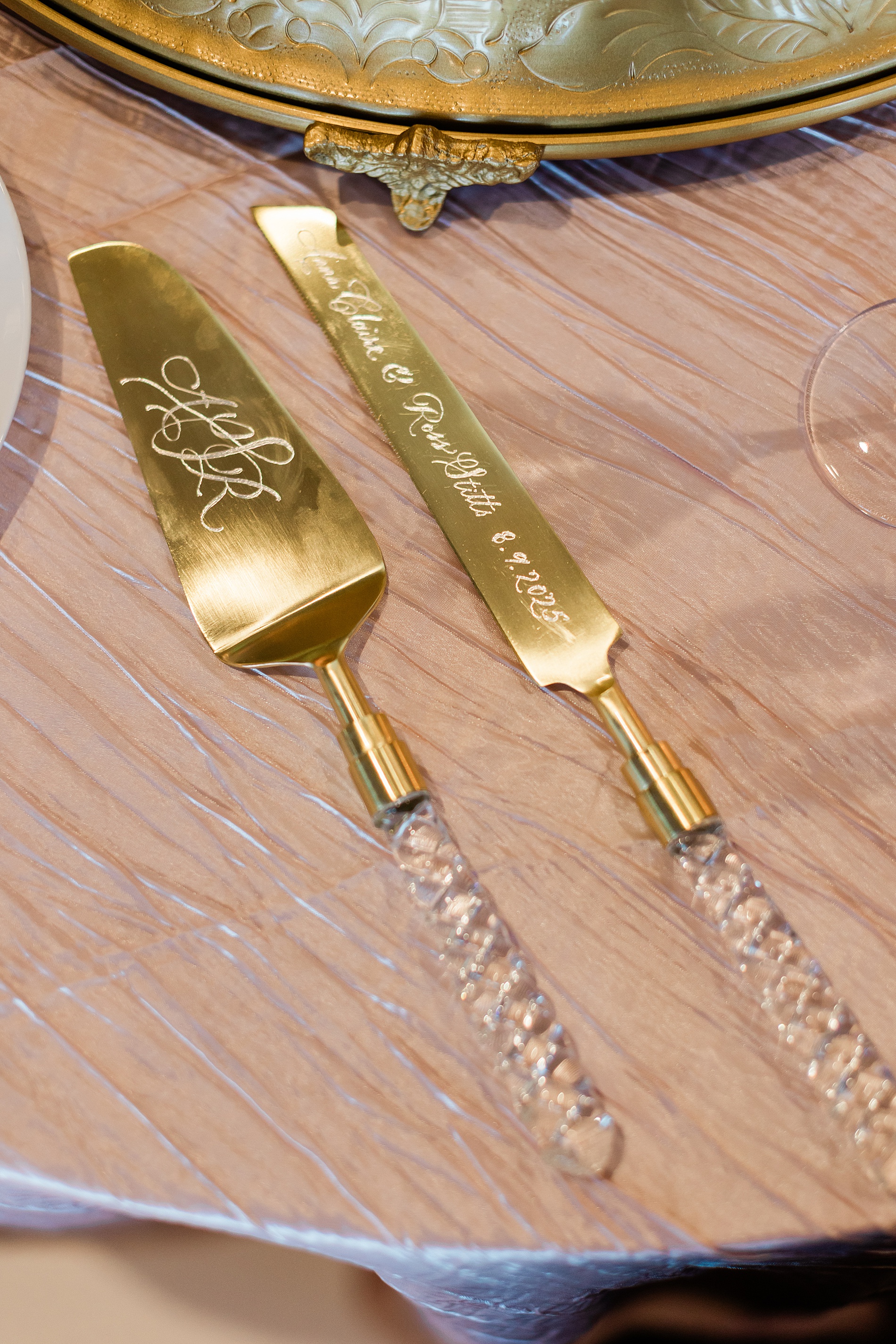 hand-engraved cake serving set by Nashville wedding design house