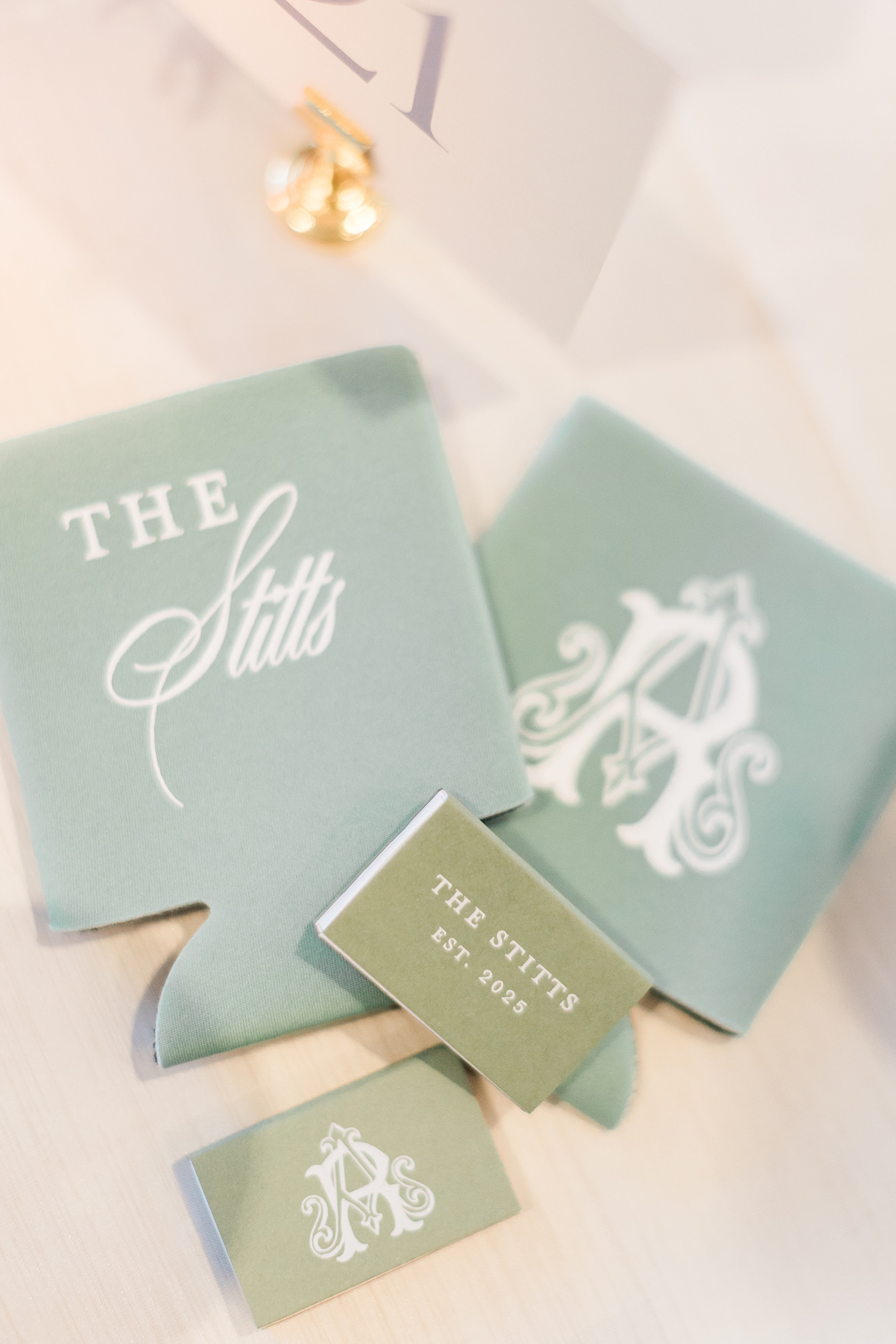 custom wedding favors