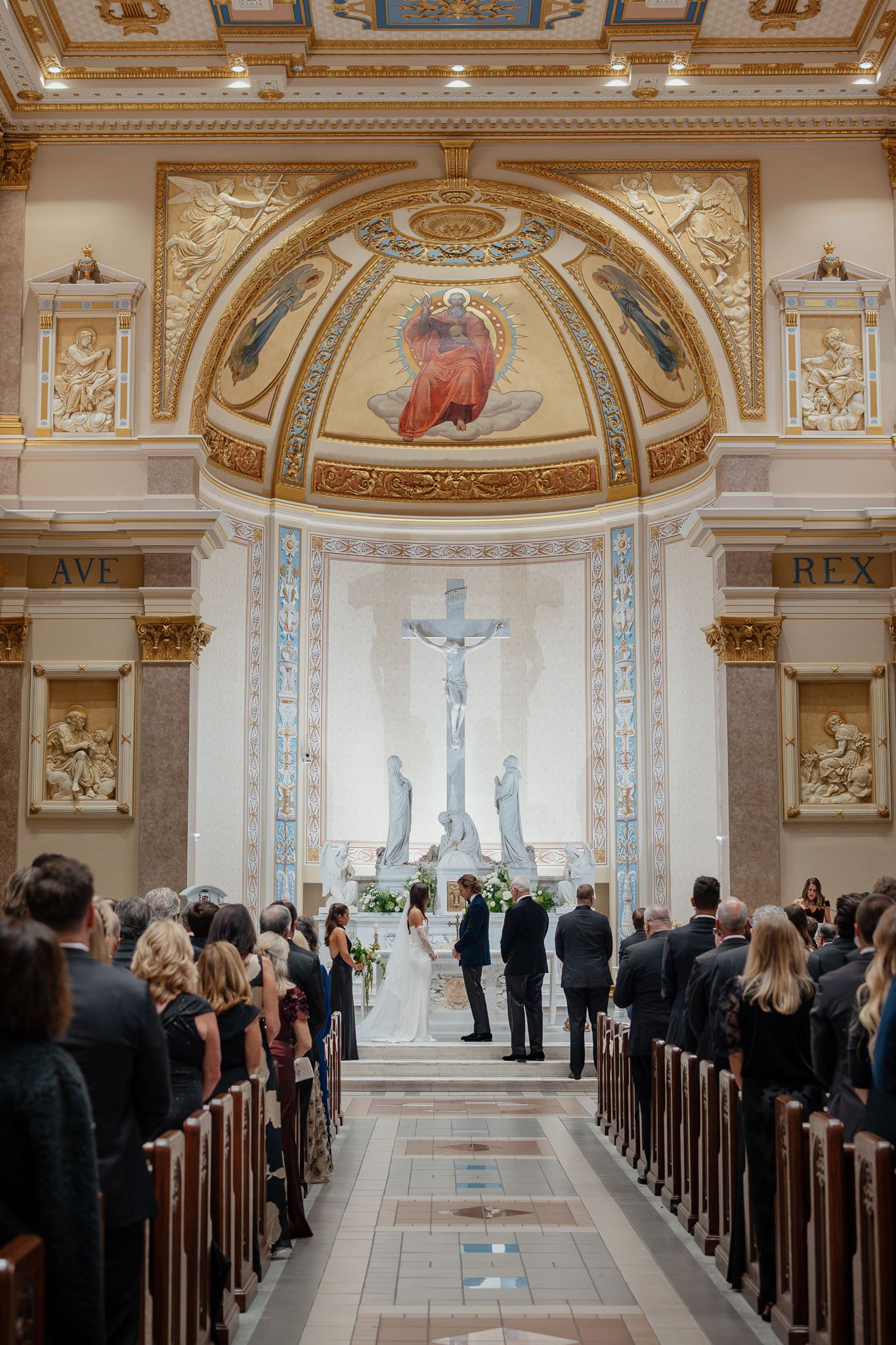 inside cathedral where couple exchanged wedding vows in Nashville 