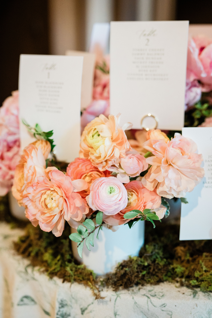 Spring Garden Wedding Details at The Sewanee Inn
