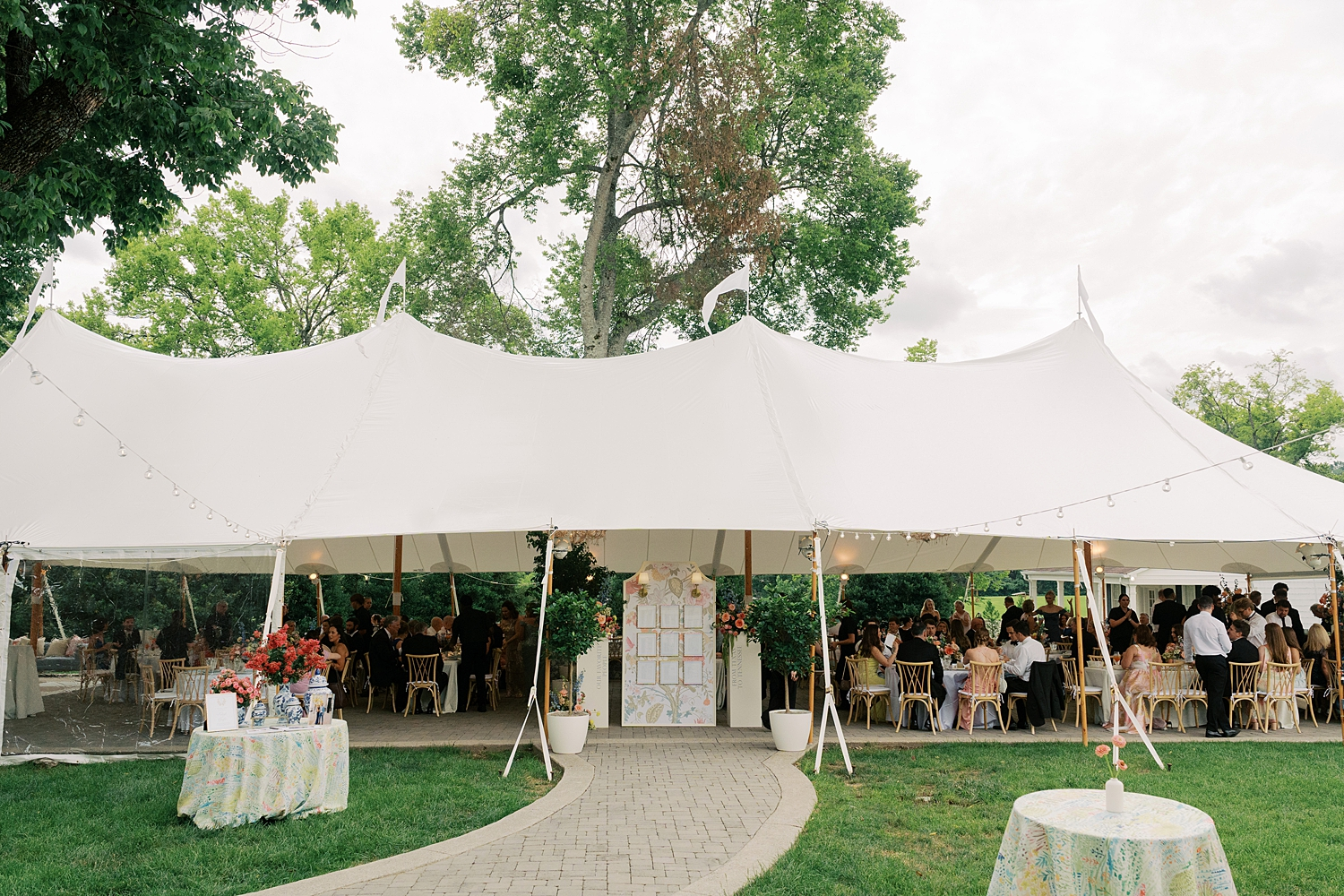custom Ravenswood wedding details